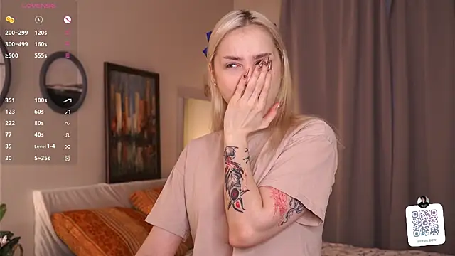 LilianBenskin online show from 12/05/25, 05:27