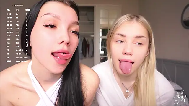 LilianBenskin online show from 04/18/26, 07:12