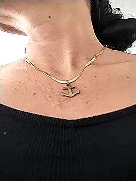 Snapshot of maturexxxnaughty chatting on 09/25/25, 02:10 maturexxxnaughty online show from 09/25/25, 02:10