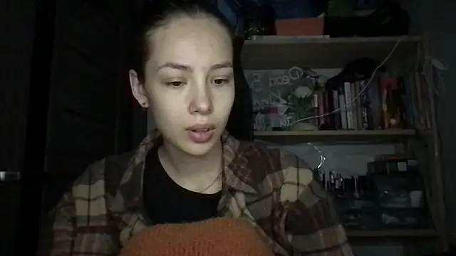 Yuna5343 online show from 10/20/25, 09:59