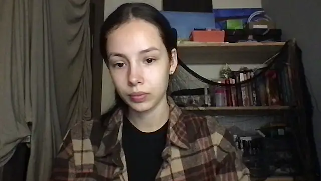 Yuna5343 online show from 11/05/25, 07:58