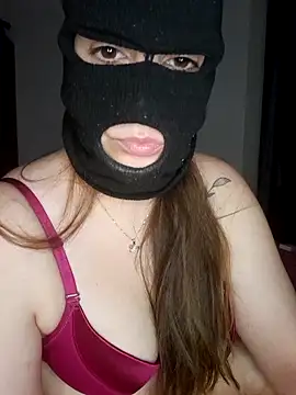 1Malika online show from 10/30/25, 09:33