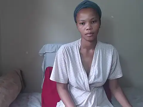  SweetLips  online show from 11/02/25, 09:55