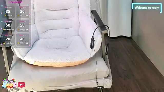 Snapshot of LINLIN-2025 chatting on 11/03/25, 02:07 LINLIN-2025 online show from 11/03/25, 02:07