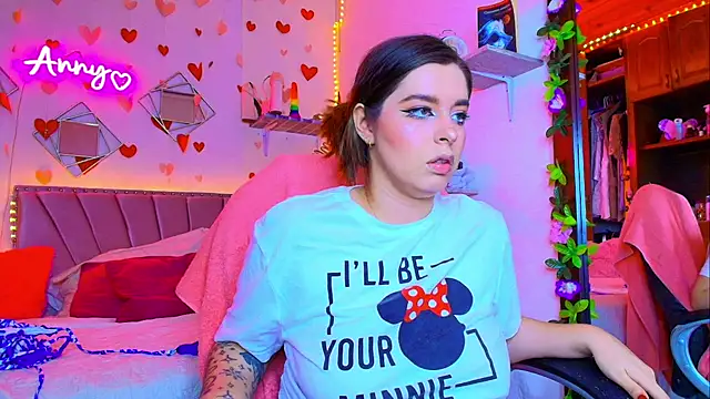 Snapshot of Anny_Hurtado chatting on 09/11/25, 07:19 Anny Hurtado online show from 09/11/25, 07:19