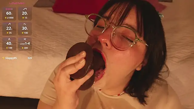 Snapshot of Gaby99_ chatting on 11/24/25, 10:15 Gaby99 online show from 11/24/25, 10:15