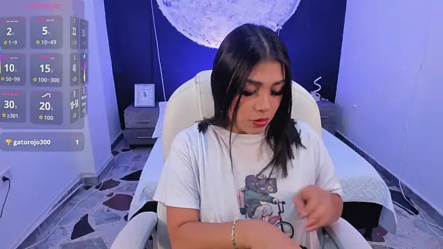 Snapshot of ShaniaDaniels chatting on 09/26/25, 08:35 ShaniaDaniels online show from 09/26/25, 08:35