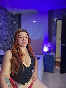 Snapshot of Bigass_curvy chatting on 02/26/26, 08:41 Bigass curvy online show from 02/26/26, 08:41