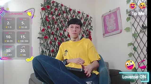 LiamBrown09 online show from 04/25/26, 07:22