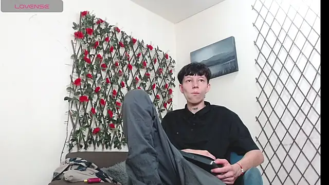 LiamBrown09 online show from 05/11/26, 07:22
