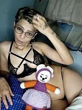 Lulypsicologasexual online show from 11/18/25, 02:39