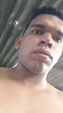 Snapshot of Big_Penis_1000 chatting on 12/16/25, 05:18 Big Penis 1000 online show from 12/16/25, 05:18