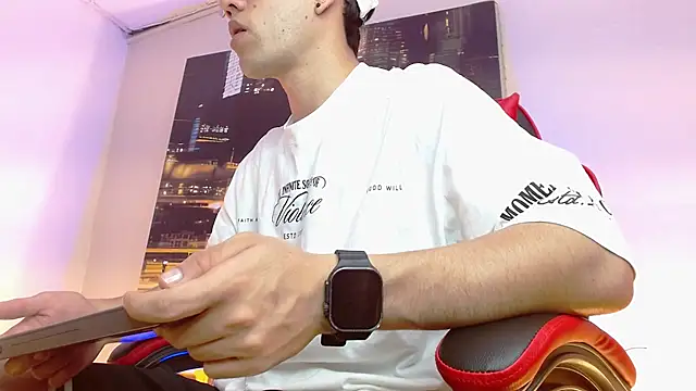 Snapshot of alexgiraldo__ chatting on 03/17/26, 12:59 alexgiraldo online show from 03/17/26, 12:59