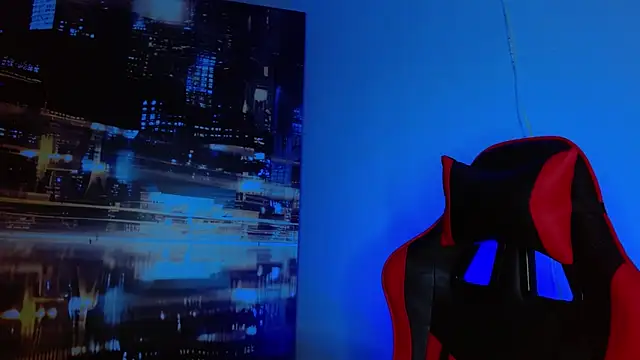 Snapshot of alexgiraldo__ chatting on 03/24/26, 01:27 alexgiraldo online show from 03/24/26, 01:27