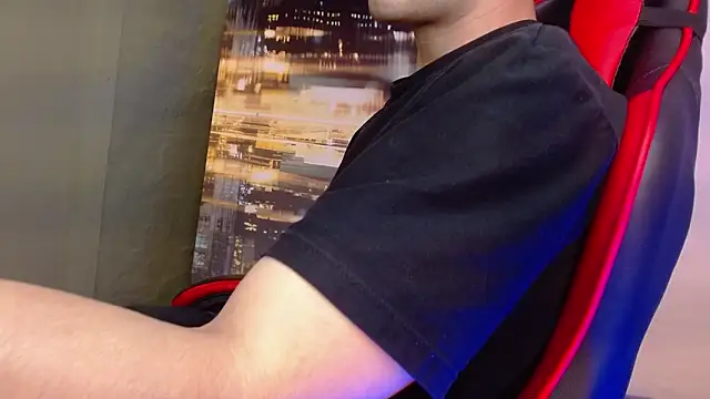 alexgiraldo   online show from 05/09/26, 01:49