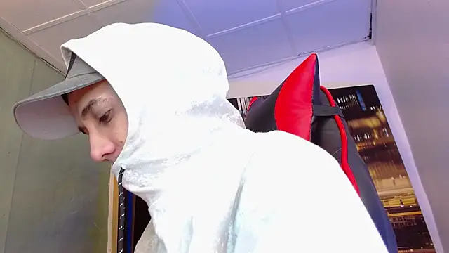 alexgiraldo   online show from 05/22/26, 12:11