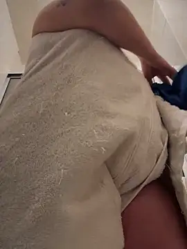 karobaby  online show from 12/17/25, 07:42