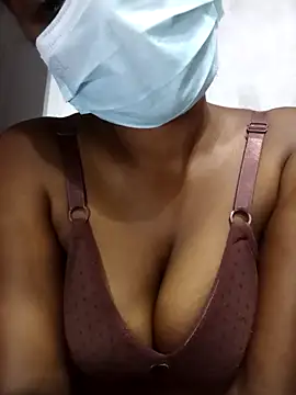 Snapshot of MickMicky chatting on 10/30/25, 12:45 MickMicky online show from 10/30/25, 12:45