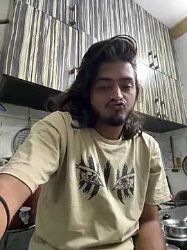 Snapshot of seenu2101 chatting on 03/03/26, 02:28 seenu2101 online show from 03/03/26, 02:28