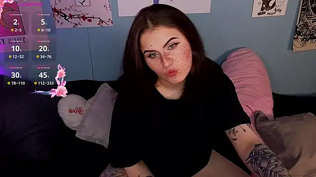 Snapshot of Dark_Shine chatting on 04/12/26, 08:47 Dark Shine online show from 04/12/26, 08:47