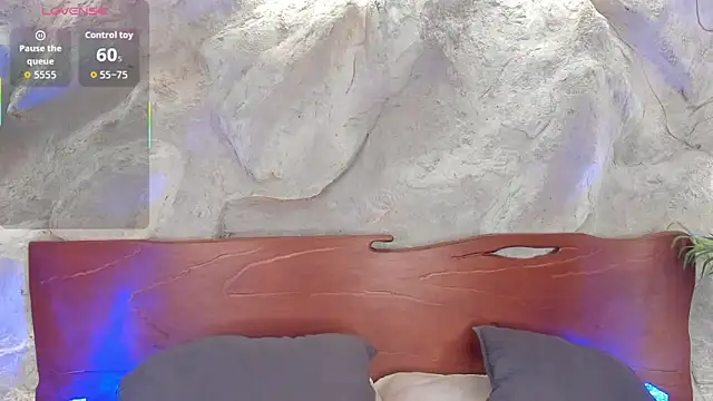 alisonn moon online show from 12/14/25, 03:12