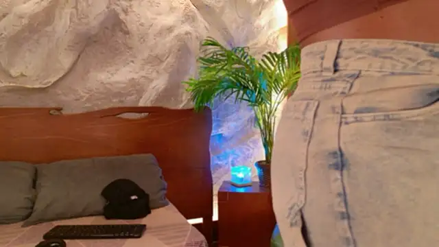 alisonn moon online show from 02/25/26, 10:19