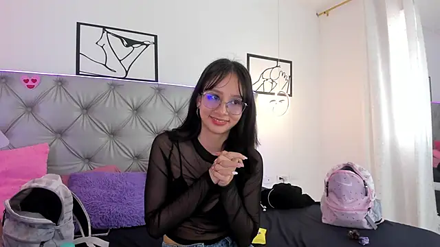 Naughty Couple83 online show from 03/06/26, 03:19