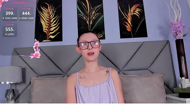 Snapshot of samara_goals chatting on 09/27/25, 11:48 samara goals online show from 09/27/25, 11:48