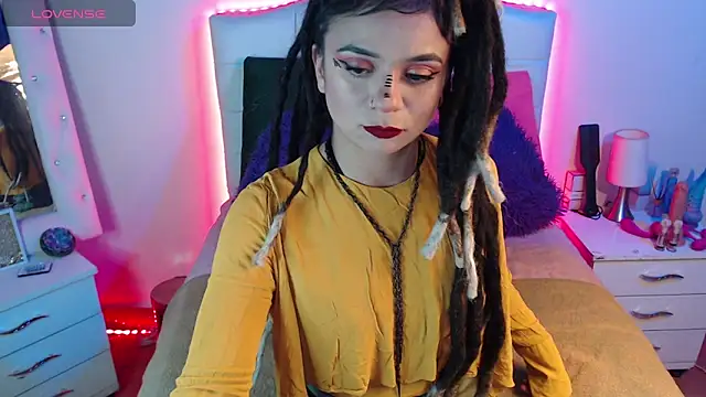 elapetitie online show from 12/04/25, 05:28