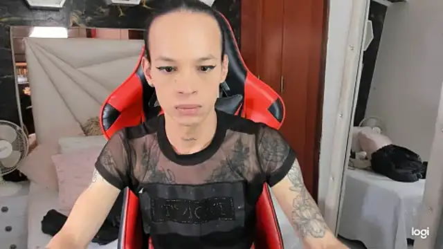 sara slut21 online show from 12/25/24, 04:43