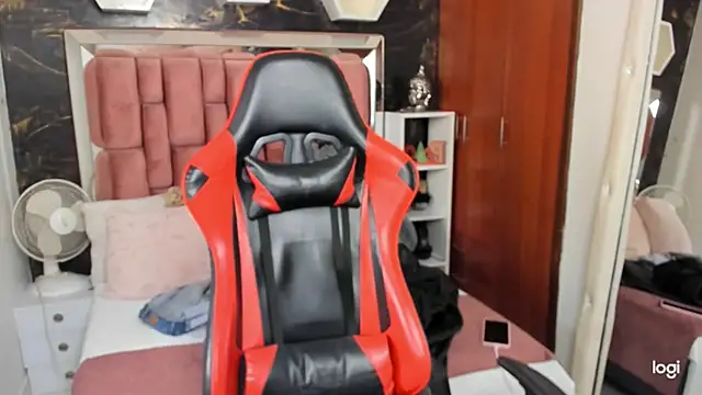 sara slut21 online show from 01/08/25, 09:34