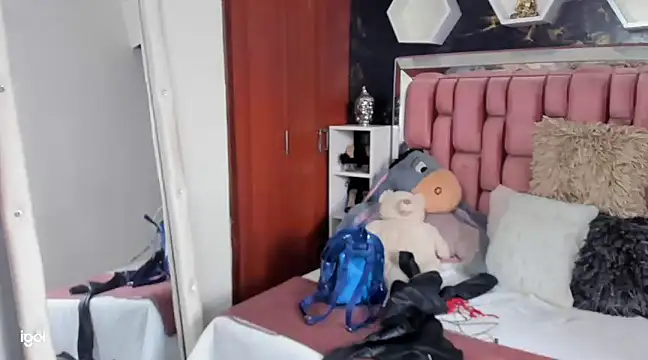 sara slut21 online show from 02/12/25, 09:11