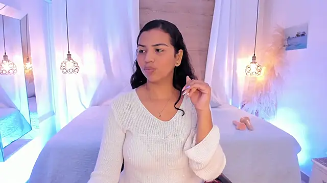 Snapshot of Artemisa08 chatting on 02/06/26, 02:27 Artemisa08 online show from 02/06/26, 02:27