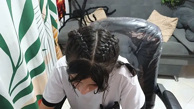 kathie lozada online show from 10/21/25, 03:51