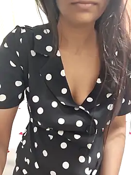 Shalu G online show from 11/05/25, 01:49