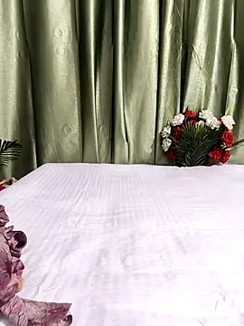 Shalu G online show from 04/13/26, 08:42