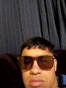 Snapshot of juanfritaa21 chatting on 12/21/25, 05:14 juanfritaa21 online show from 12/21/25, 05:14