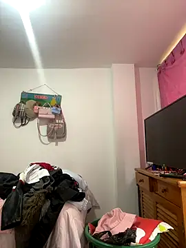 Emily Rivers  online show from 11/14/25, 12:04