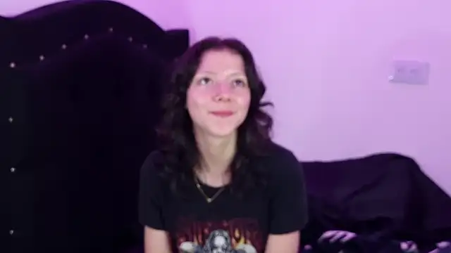 Lovers cave online show from 09/20/25, 10:22