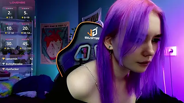 Kiara Dream online show from 10/18/25, 09:04