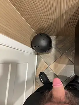 Spartacus514 online show from 10/08/25, 10:29