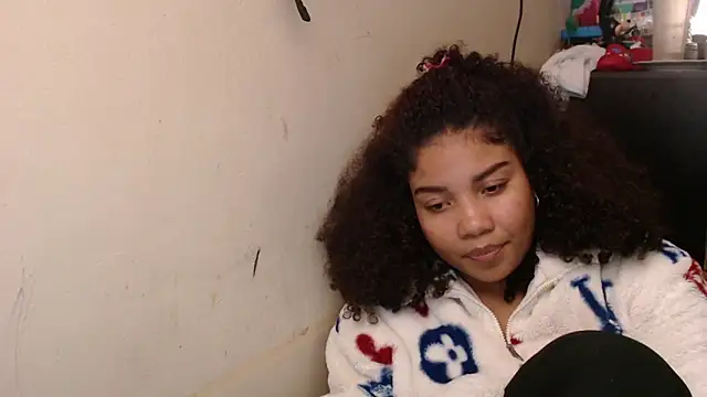 madelene online show from 04/12/26, 03:11