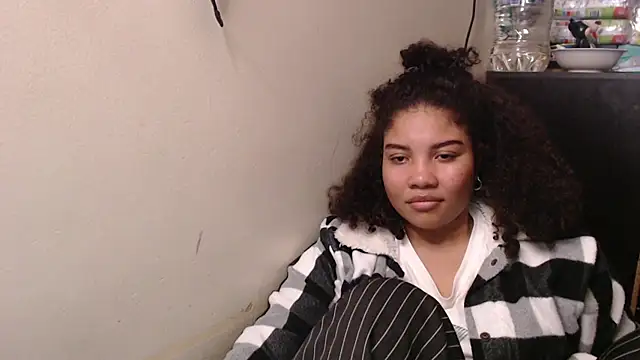 madelene online show from 05/18/26, 02:29