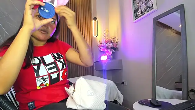 emma  rose1 online show from 10/21/25, 02:23