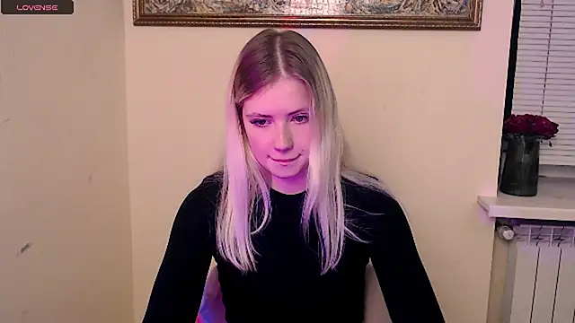 AliceHotty  online show from 10/02/25, 07:37