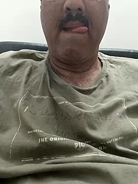 moonflower25 online show from 02/11/26, 05:07