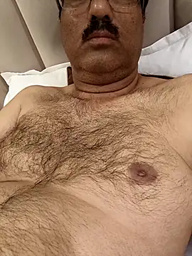 moonflower25 online show from 04/13/26, 03:39