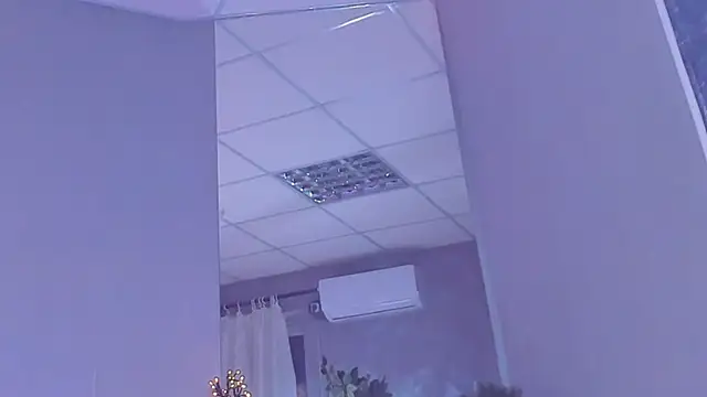 NikkiBustt online show from 02/16/26, 06:48