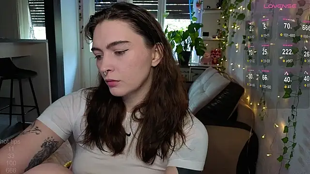 dorfmatratze   online show from 11/04/25, 06:56