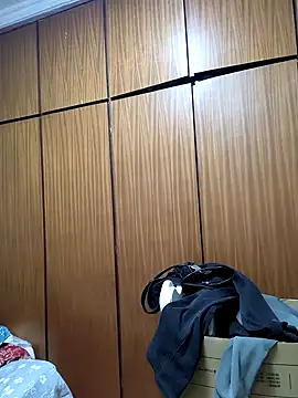 huanhuanaaaaa online show from 11/29/25, 06:33